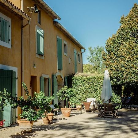 Le Mas De Trevouse Saint-Saturnin-lès-Avignon Exterior foto