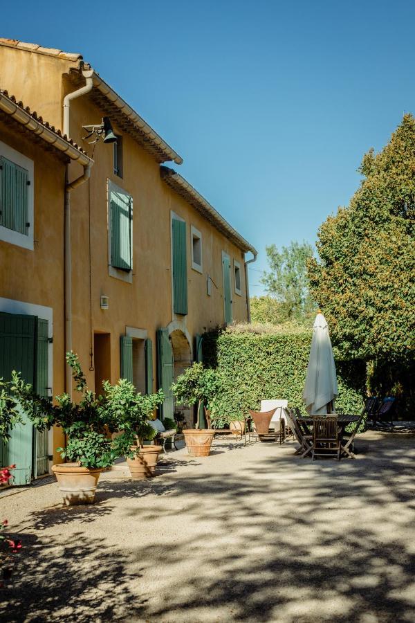 Le Mas De Trevouse Saint-Saturnin-lès-Avignon Exterior foto